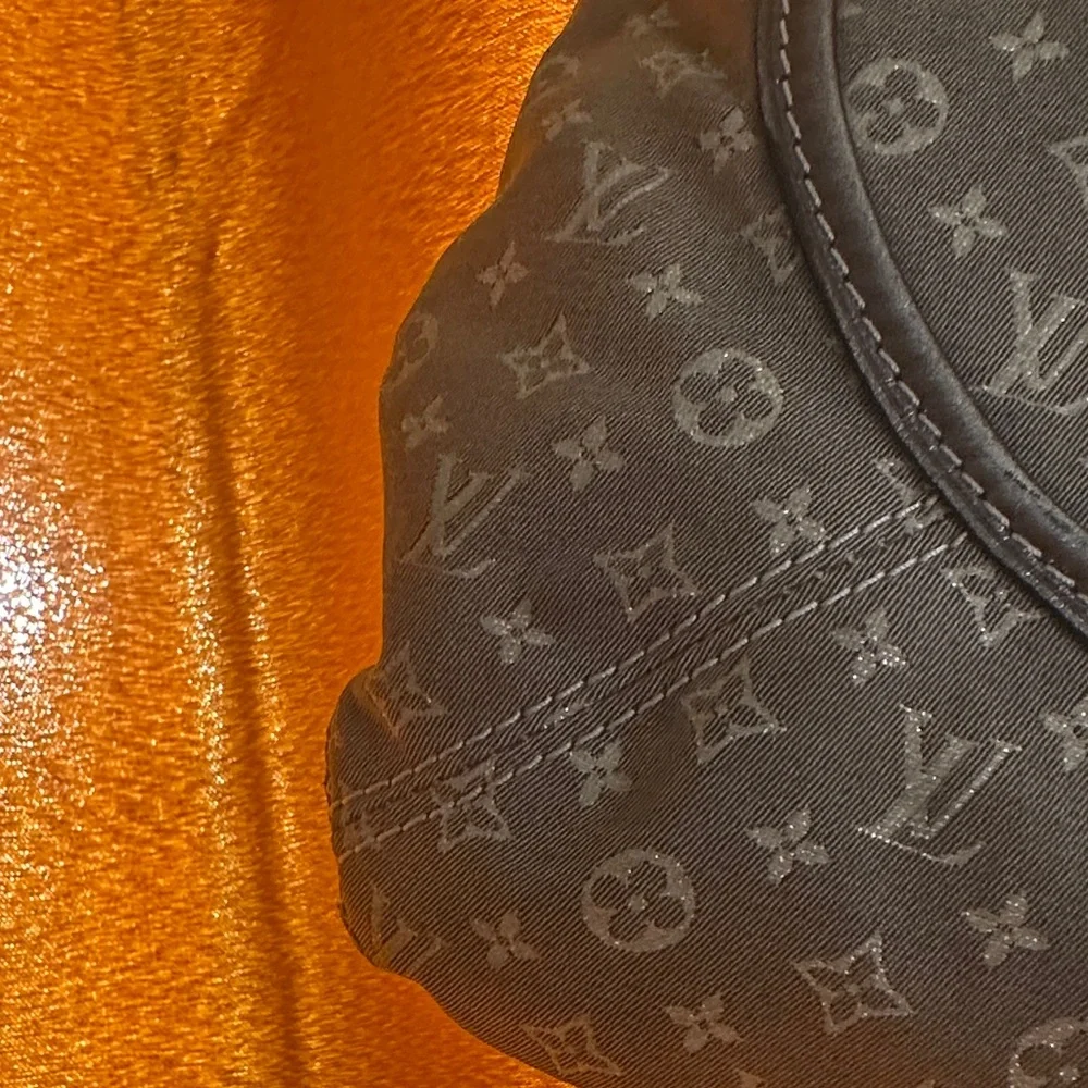 Authentic Louis Vuitton Manon gray Jean GM Mini Lin Manon Monogram Shoulder Bag